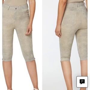 NYDJ Sculpt -Her Side Slit Capri Pants Size 12 Color Feather NWT